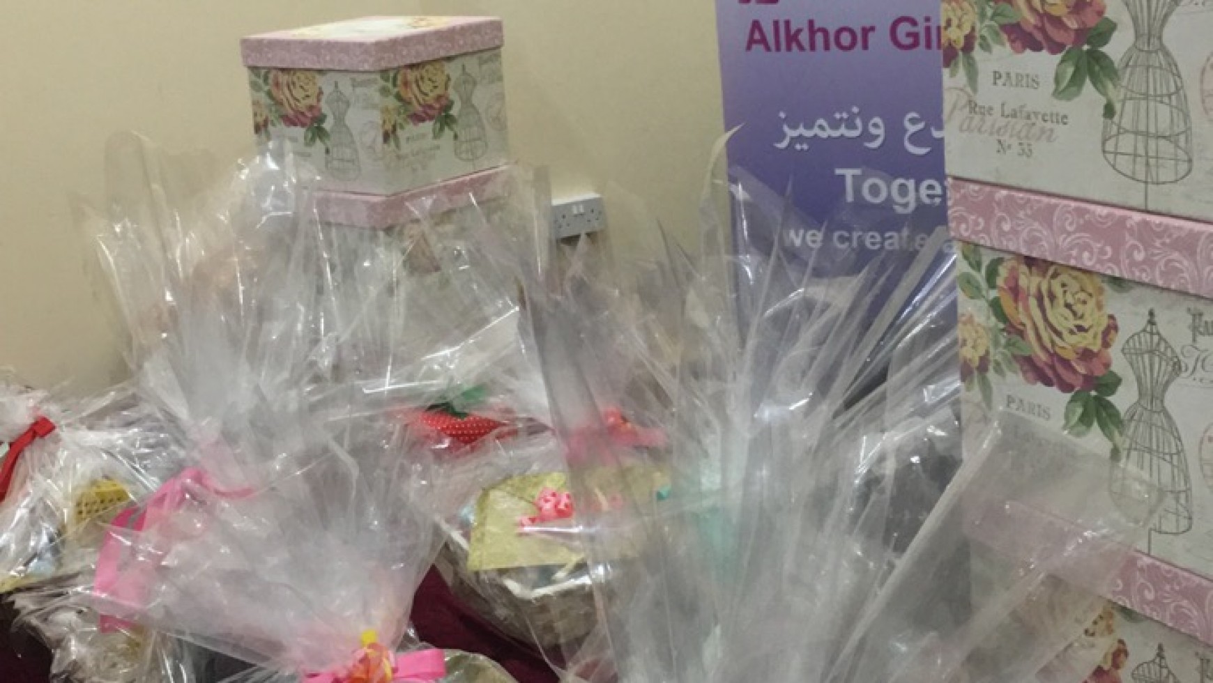 Workshop Give gifts to love one another