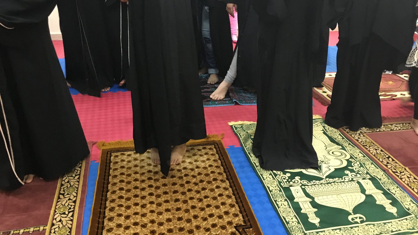 بقيمي أرتقي